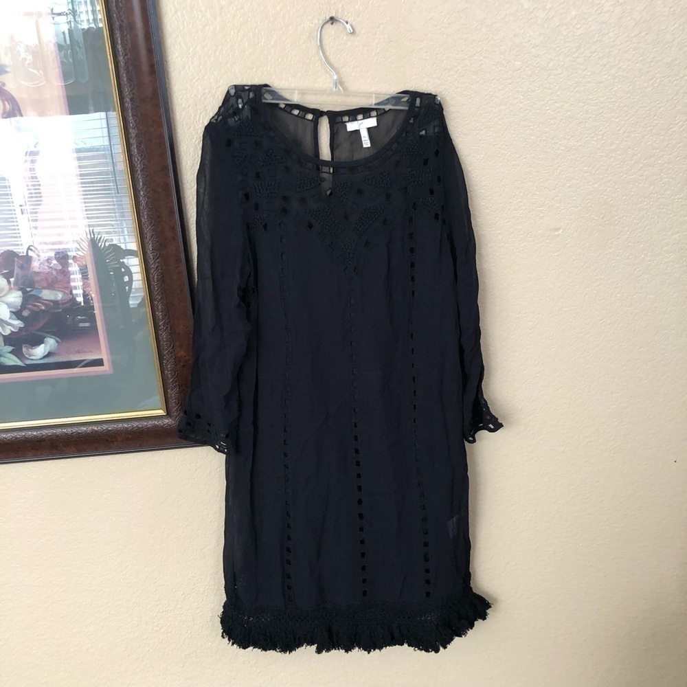 Joie Laser Cut Crepe Shift Dress Size XSMALL - Picture 2 of 5